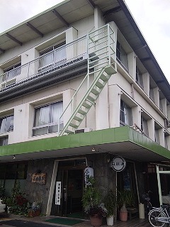 花山温泉.jpg