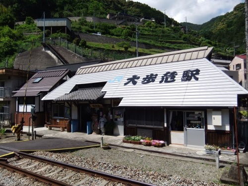 大歩危駅