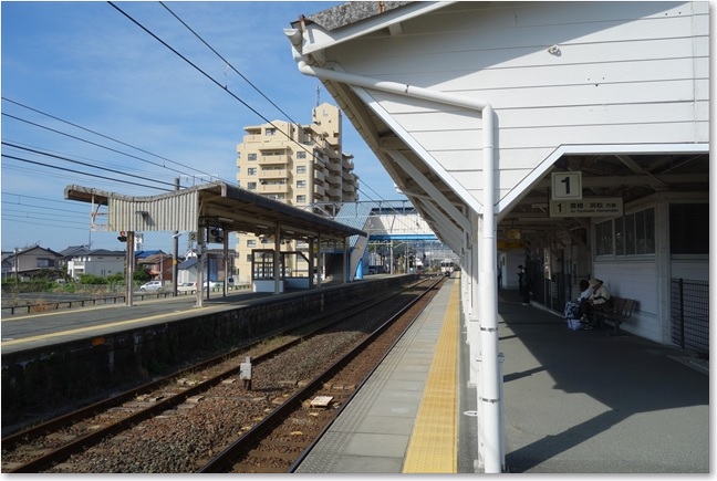 04ホーム反対方向