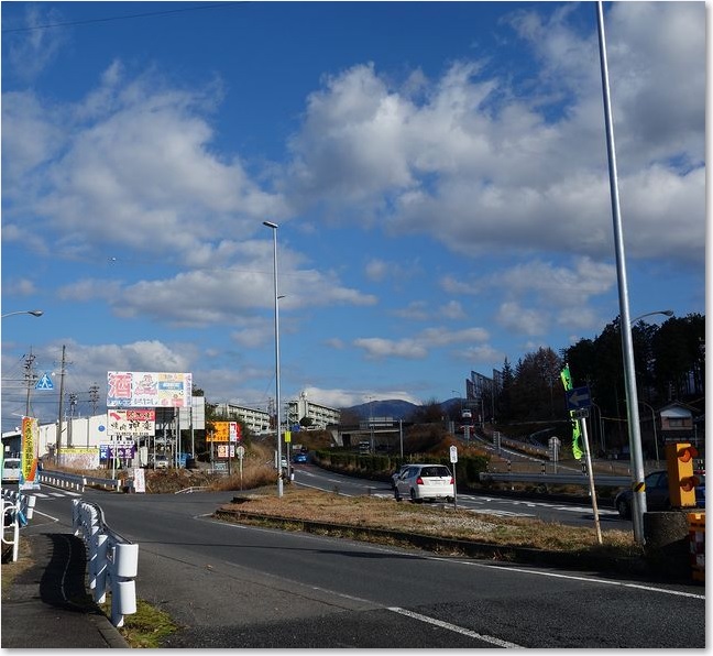 35こちら側を行きます