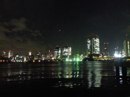 築地埠頭にて★