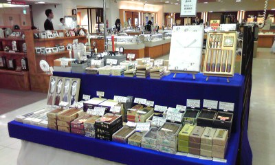 小田急百貨店町田店 売場風景-3 121011_1710~001.jpg
