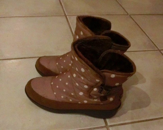 asahikawa boots.jpg