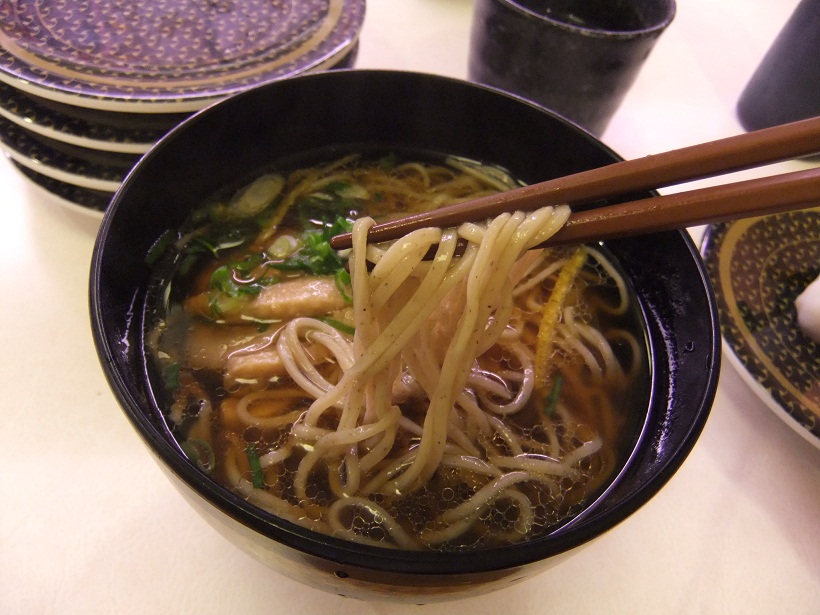鹿浜２丁目・はま寿司の鴨そば２20120501.JPG