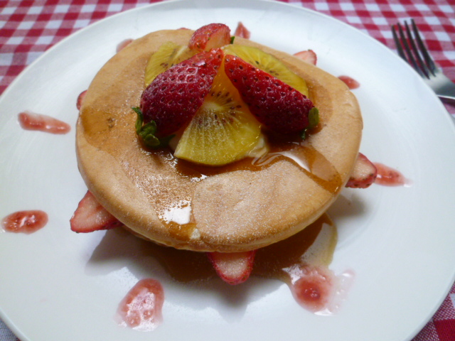 いちごのパンケーキ１.JPG