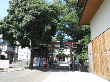 映画「君の名は。」の聖地と言える須賀神社