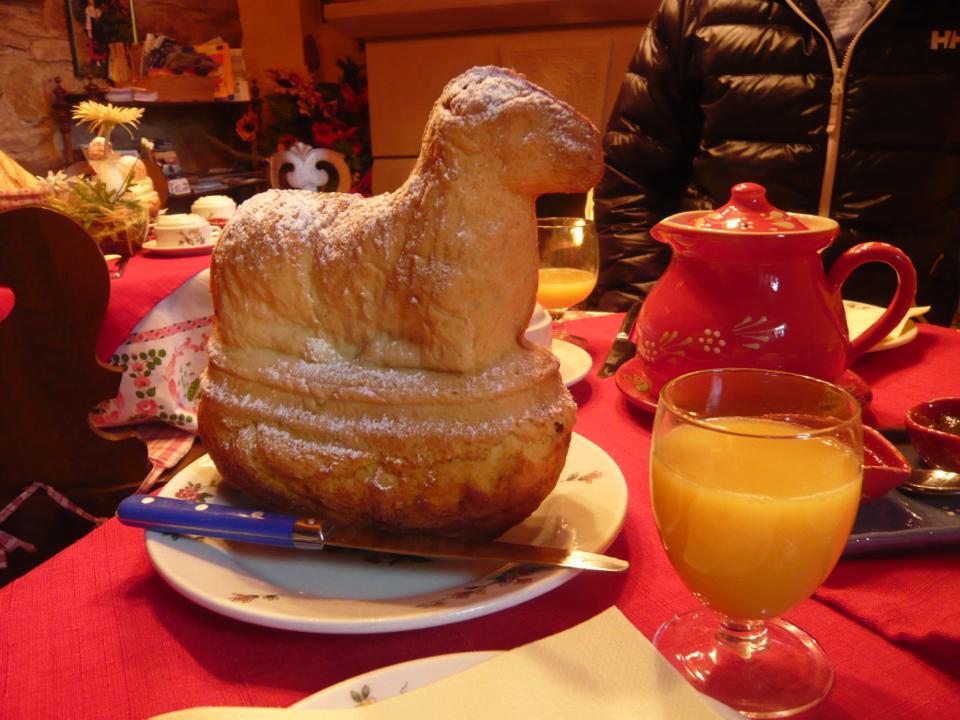 羊型ブリオッシュ。