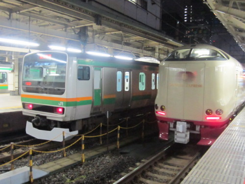 サンライズ瀬戸とE231系