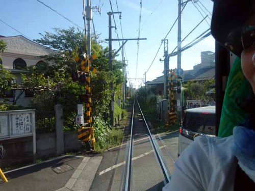 鎌倉江ノ電ポイントのレストラン&線路 (2).JPG