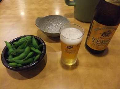 西新井２丁目・小松庵でビールと枝豆20130520.JPG