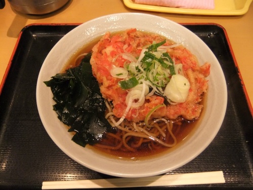 富士そば 池袋西口店の桜小えび天そば１20120324.JPG