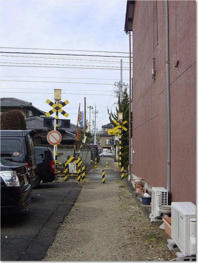 03超路地踏切