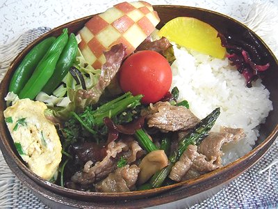 牛肉とアスパラ炒め弁当.JPG