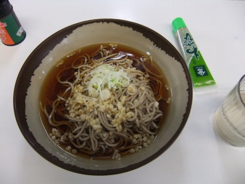 青砥そばの冷したぬきそば１20120803