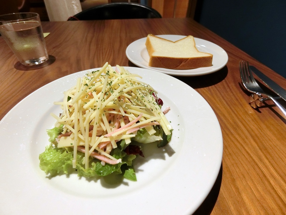ＣＥＮＴＲＥ　'24,08ハムチーズサラダ＆ＪＰ.JPG