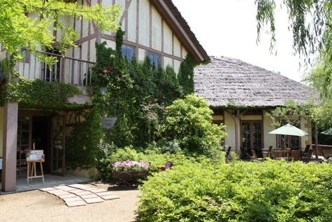 バカテル公園のレストラン.JPG
