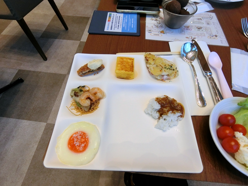 カメリア　朝食ブッフェ　.JPG