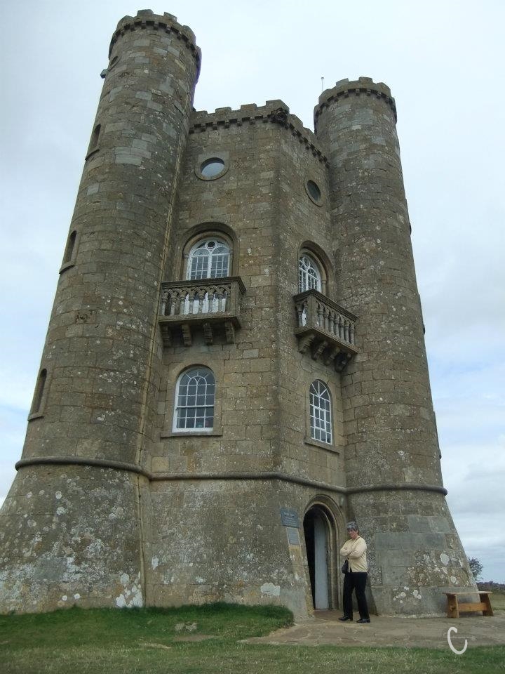 300535_10150291840282821_1570078320_n[1] (2).jpg