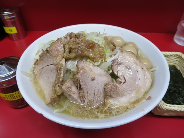 20130527_ラーメン二郎 西台駅前店_塩ラーメンと味付うずらweb.JPG