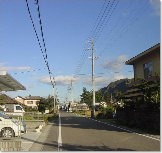 79こんな道を・・・