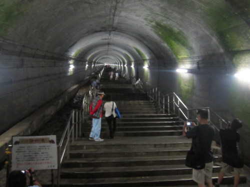 土合駅の階段