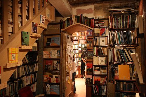 Shakespeare and Company Bookstore, Paris-4.jpg
