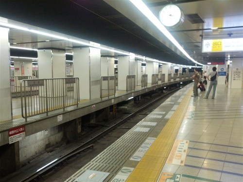 京王新宿駅2.jpg