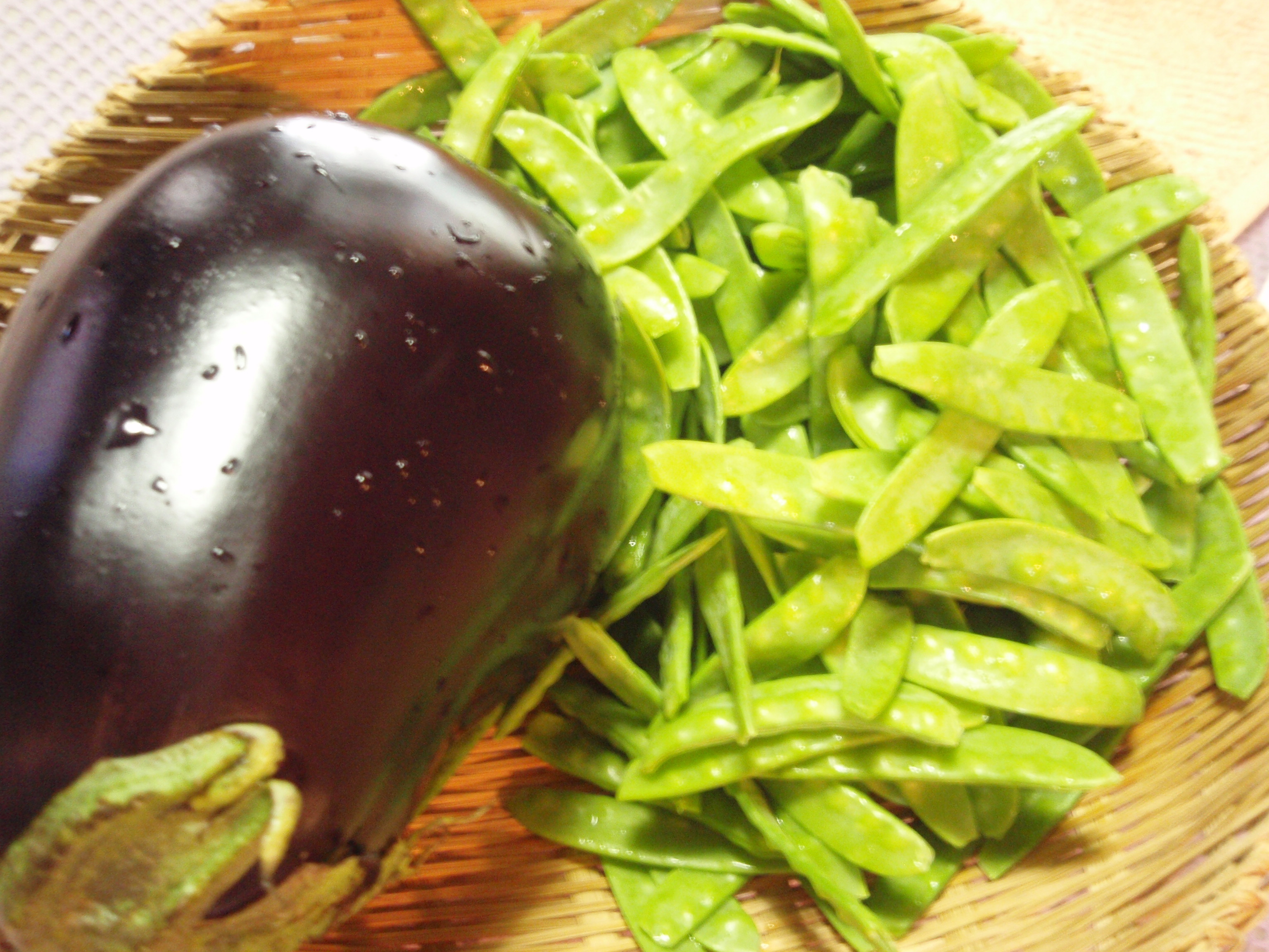 ベイナスとねこじゃらし・コスモス 001.jpg