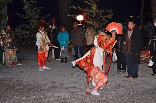 新年の嘯吹八幡 神迎3.jpg