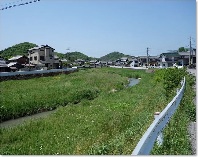 05自然護岸の川