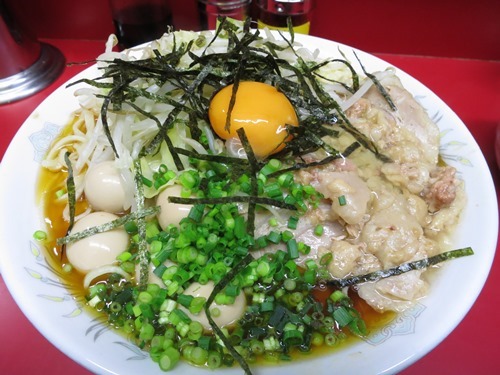 20131225_ラーメン二郎西台駅前店油そば味付けうずら3個増しに生玉子web.JPG