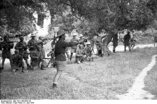 Bundesarchiv_Bild_101I-166-0525-29.jpg