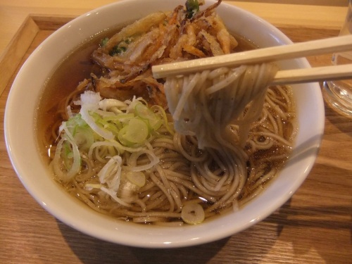 源太郎そば＠春日のかき揚げそば２