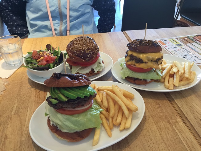ハンバーガー.jpg