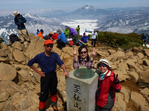 至仏山スノーシュー・アイゼンツアー720140502.jpg