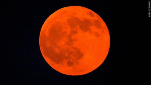 赤い月です.jpg