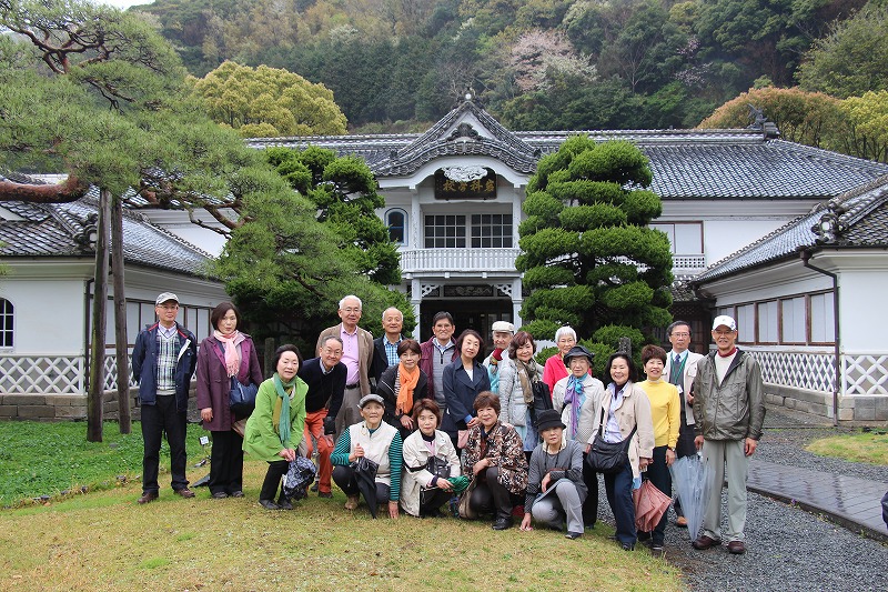40315松崎町岩科学校集合写真.jpg