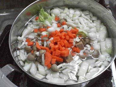 野菜スープ12102702