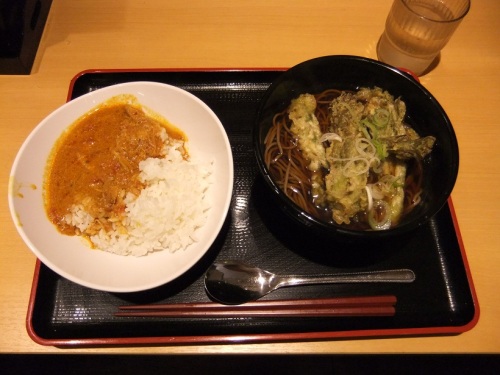 よもだそば＠日本橋のタラの芽天そば＋よもだ半カレー20120531.JPG