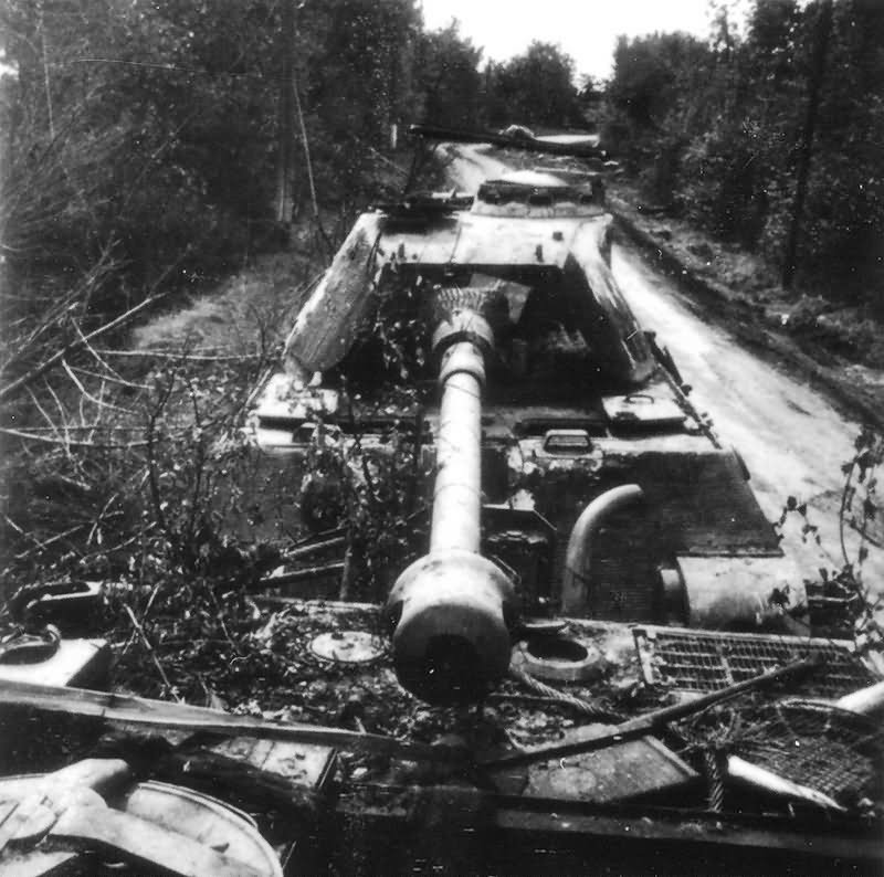 Tiger_2_tank_32.jpg