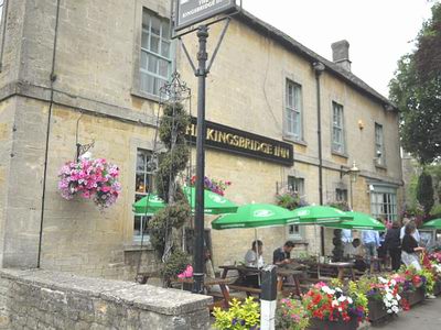 Bourton-on-the-Water3.jpg