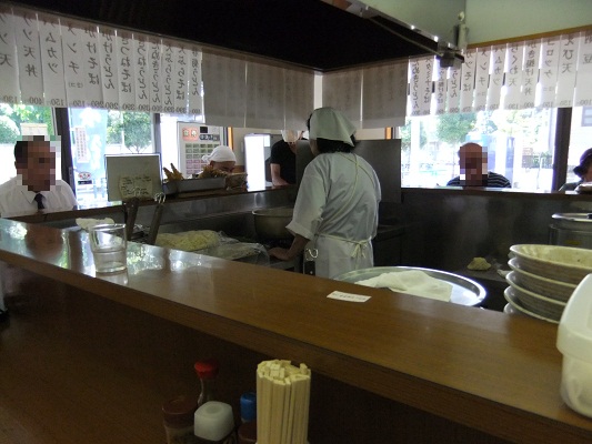 島根４丁目・たまもの店内20120817.JPG