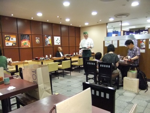 そば処平安＠池袋東武プラザ地下の店内20120602.JPG