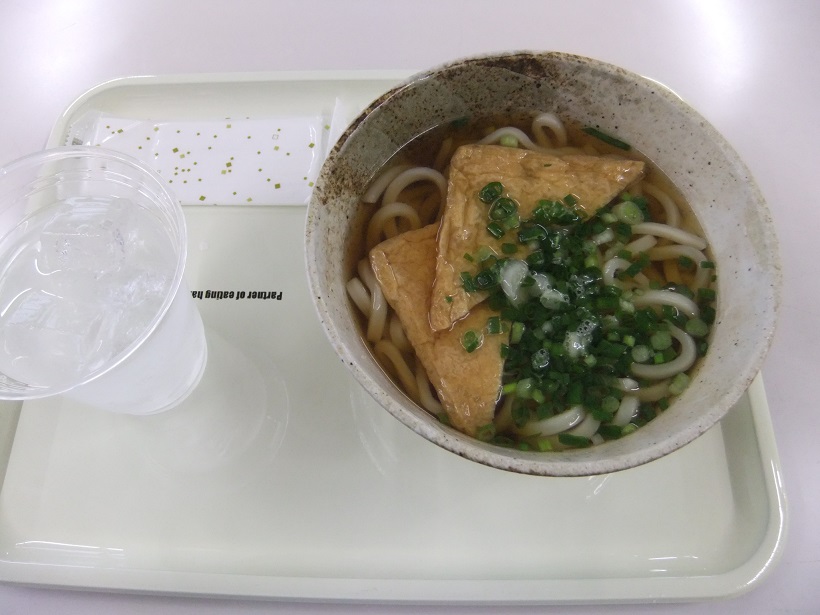 ANA FESTA鳥取ゲート店のきつねうどん１450円20131008.JPG