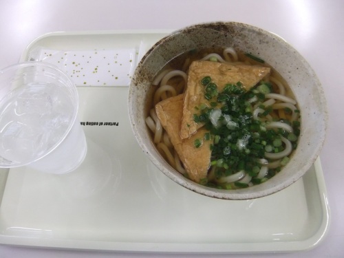 ANA FESTA鳥取ゲート店のきつねうどん１450円