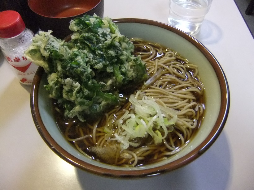 文殊本店＠両国の春菊そば360円１20131112.JPG