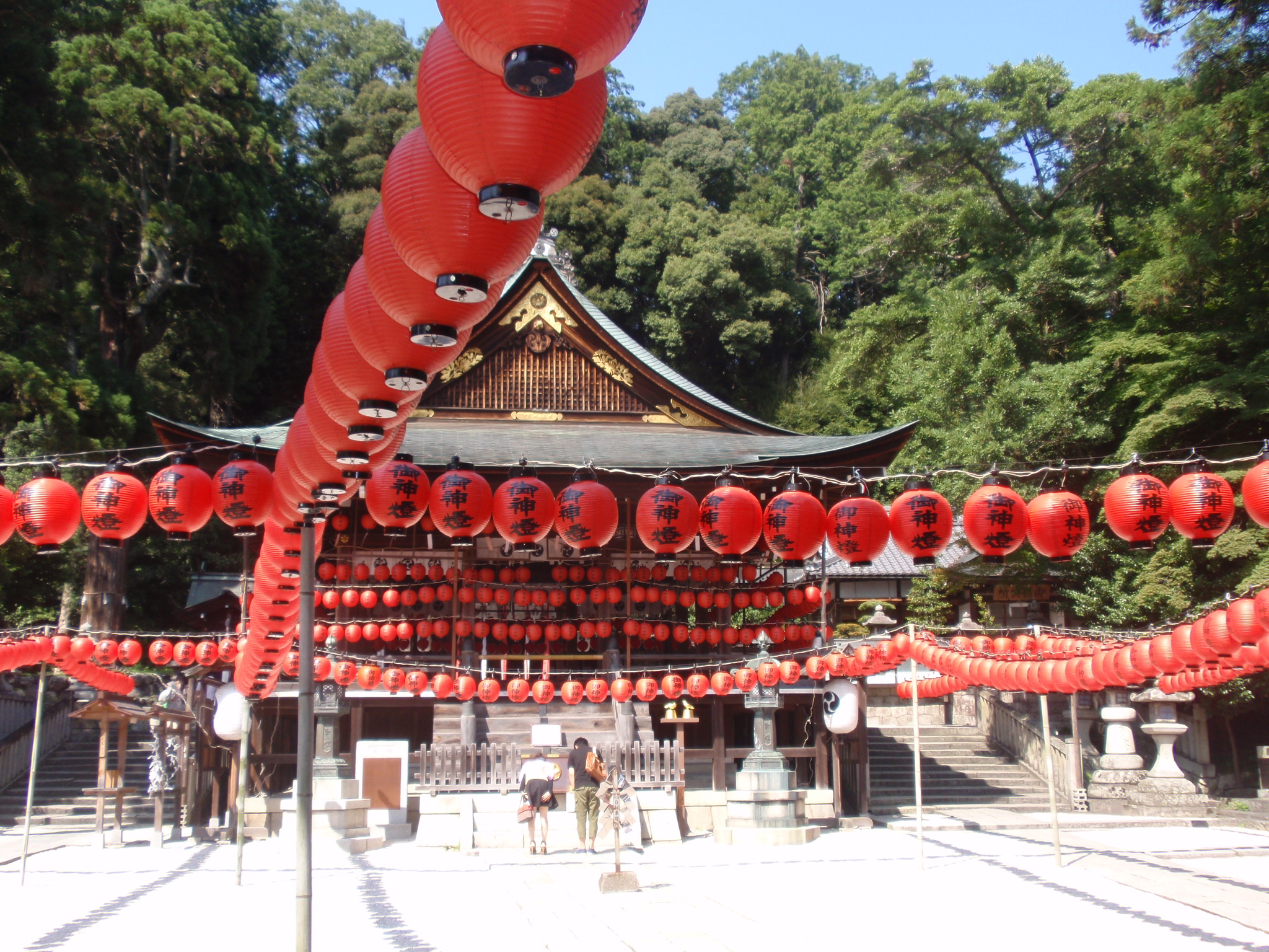 日むれ八幡宮.JPG