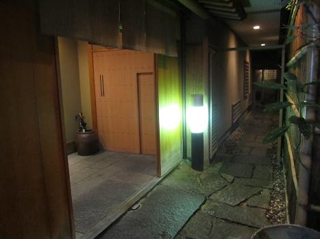 111103-016.jpg