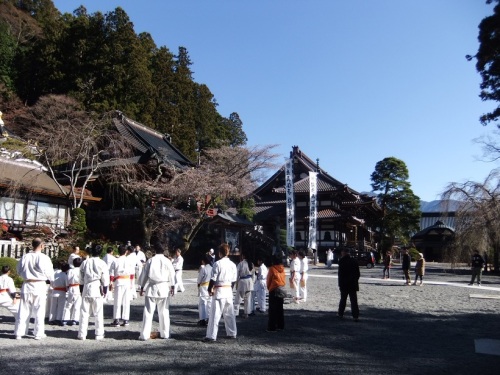 身延山久遠寺６
