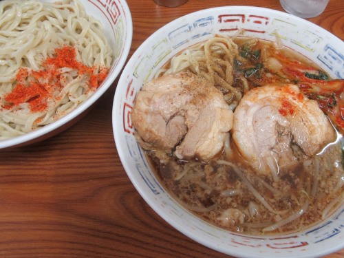 20170826_ラーメン二郎亀戸店_つけ麺にタマネギキムチ2.JPG